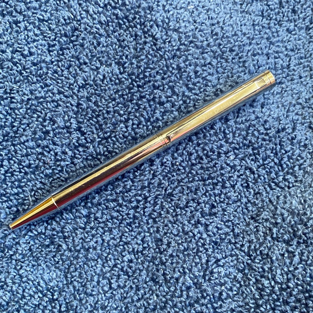 Vera Bradley pen